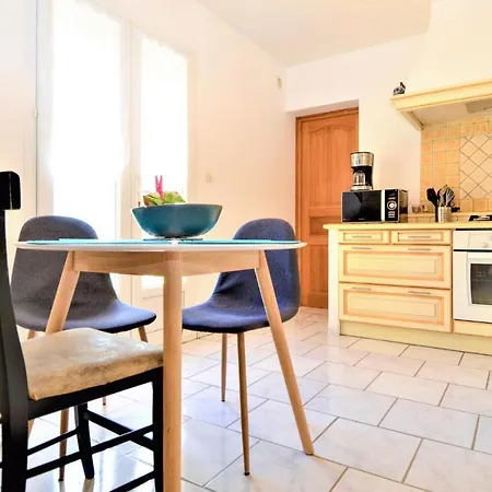 3 Bedroom Cozy In St Genies De Malgoires Saint-Genies-de-Malgoires