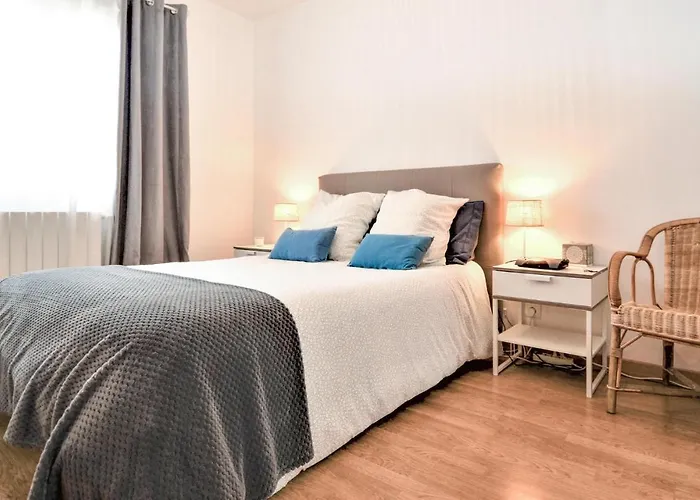 Amazing In St Genies De Malgoires Vakantiehuis Saint-Genies-de-Malgoires